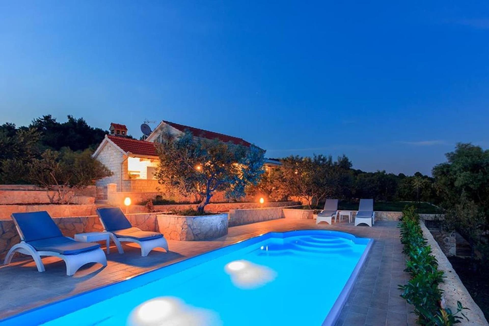 Traditional Dalmatian Stone House By The Sea โอครูกกอร์นญี ภายนอก รูปภาพ